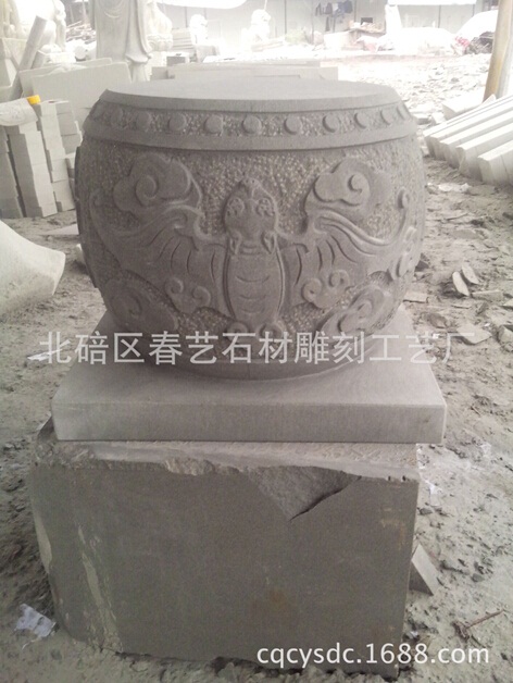 云南仿古石雕從技藝傳承、地域特色及現代應用三方面了解
